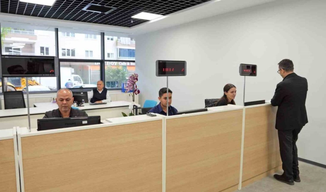 Alanya Belediyesi yeni binasında hizmete başladı Alanya Belediyesi, Cumhuriyet Mahallesi Eğri Köprü Caddesindeki yeni binasında hizmet