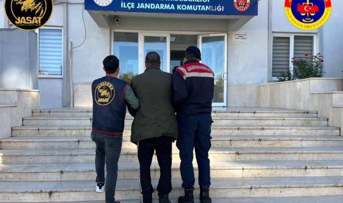 Antalya’da Jandarma Dedektifleri, son 72 saatte farklı suçlardan aranan 176