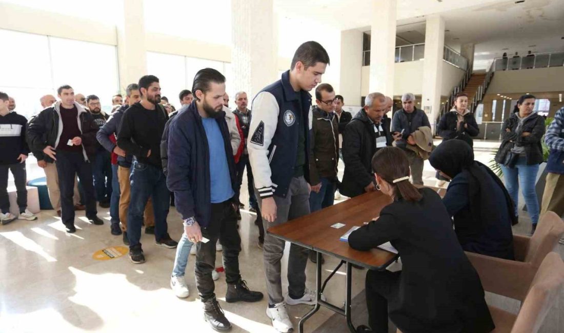 Kepez’den istihdama destek: 150 kişi iş fırsatıyla buluştu Kepez Belediyesi, ‘Kariyer Günleri’ kapsamında iş arayan 150 kişiyi PVC