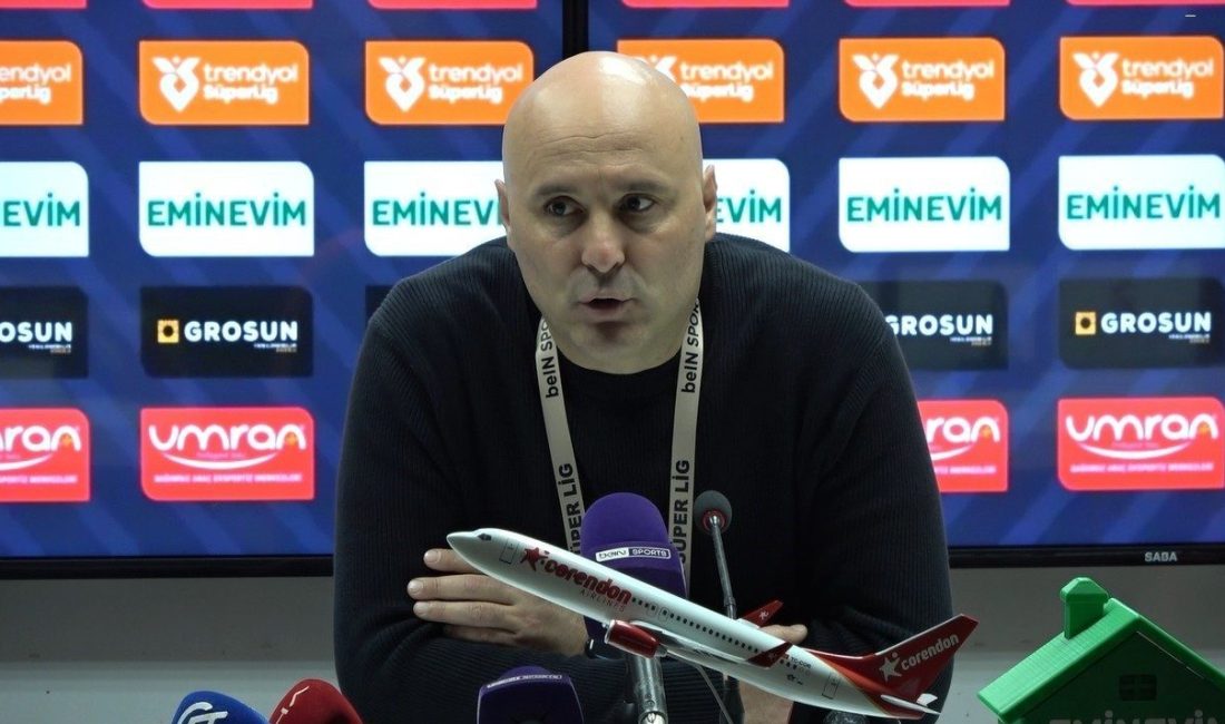 Sami Uğurlu: “İzleyenler adına çok keyifli bir maç olduğunu düşünüyorum” Corendon Alanyaspor TekniK Direktörü Sami Uğurlu, Başakşehir maçının ardından yaptığı