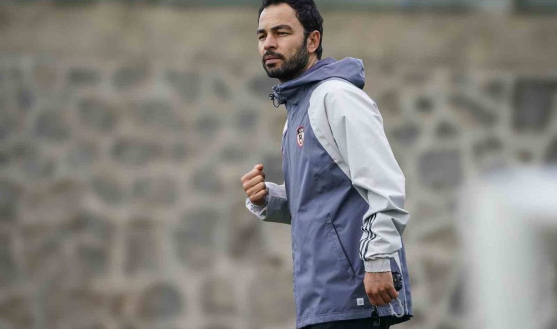Gaziantep Futbol Kulübü Teknik Direktörü Selçuk İnan, Trendyol Süper Lig’in