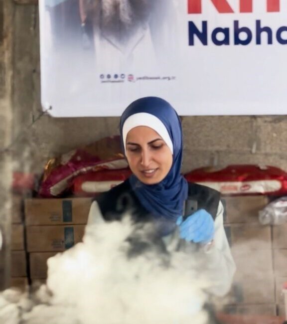 Yedi Başak, Gazze’de günlük 20 bin kişiye sıcak yemek ikram ediyor Yedi Başak İnsani Yardım Derneği’nin Gazze’de sıcak yemek seferberliği devam
