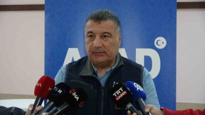 ’Çanakkale İlinin Deprem Tehlikesi ve Depreme Dirençli Okullar’ Çalıştayı’na katılan