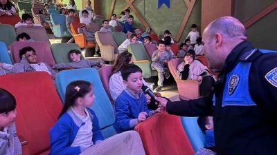 Afyonkarahisar’da polis ekipleri öğrencilere yönelik suçun önlenmesi ve trafik konusunda