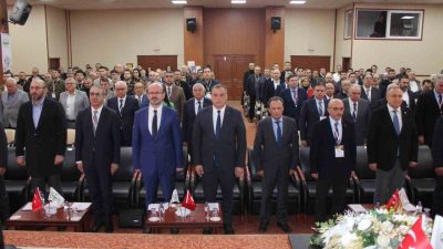 Aydın’ın ev sahipliğinde bu yıl 7. gerçekleştirilen Ulusal Pamuk Zirvesi’nde