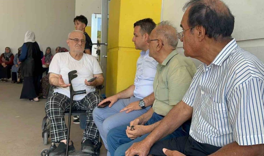 Ünlü sanatçının oğlu parkta ölü bulundu Adıyaman’da Ünlü Sanatçı Kahtalı Hamido’nun oğlu Sinan Çelik, parkta ölü