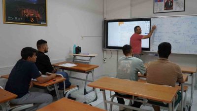 Haliliye Belediyesi, üniversite sınavına hazırlanan gençlere yönelik sunduğu ücretsiz yaz