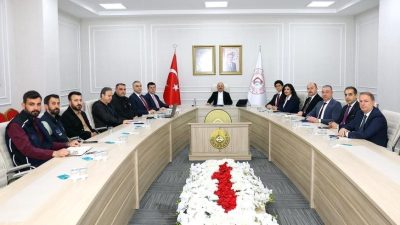 Adıyaman’da genelinde yürütülen çalışmaların değerlendirildiği Haftalık Koordinasyon Toplantısı Vali Osman