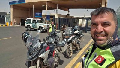 Antalya’nın Alanya ilçesinde yaşayan Fatih Kasmuş, 1 Nisan’da motosikletiyle başladığı