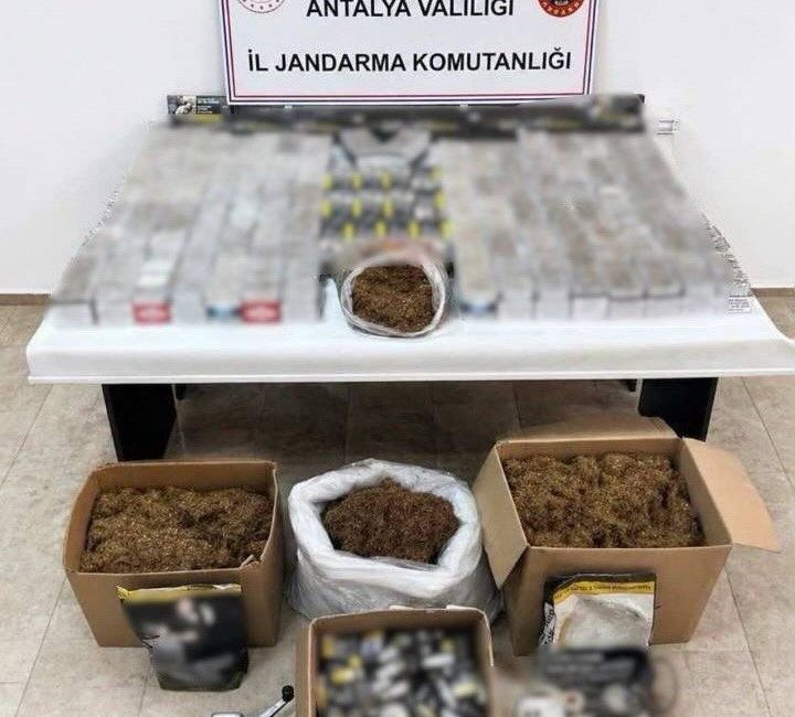 Antalya’da jandarma ekipleri tarafından yapılan operasyonda binlerce dolu ve boş