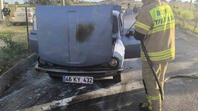 Adıyaman’ın Besni ilçesinde bir otomobilde yangın çıktı. Edinilen bilgilere göre,