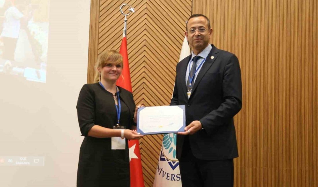 Alanya Alaaddin Keykubat Üniversitesi (ALKÜ) tarafından düzenlenen 1. Uluslararası Sağlık,