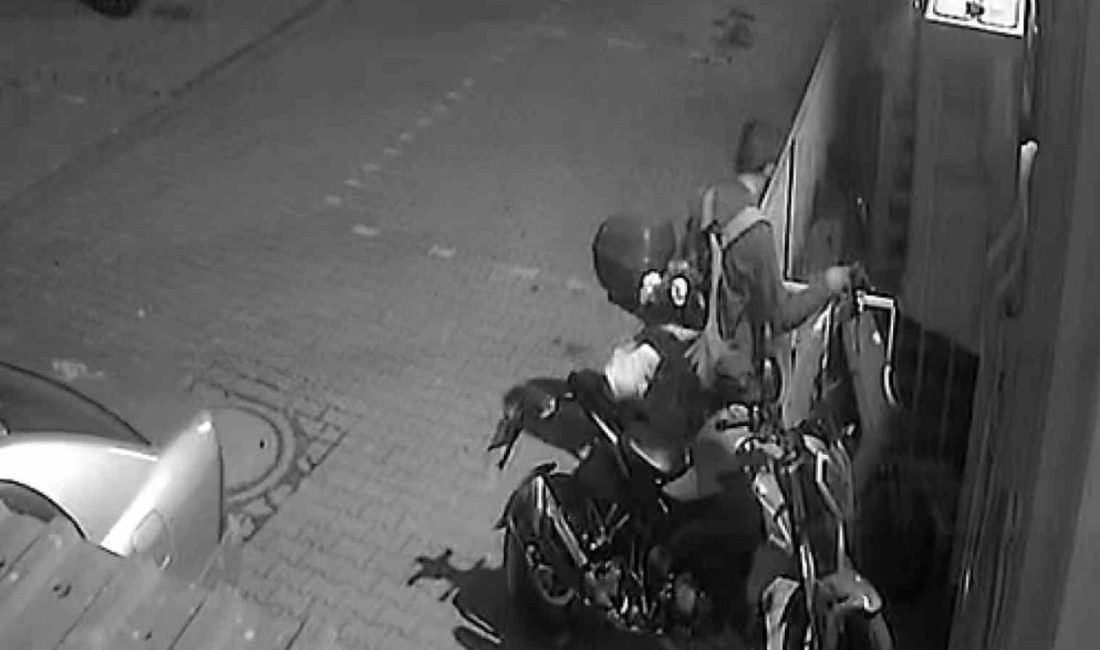 Adana’da farklı tarihlerde motosiklet ve 4 elektrikli bisiklet çalan şüpheli