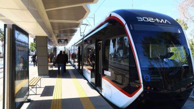 Antalya Büyükşehir Belediyesi ve iştirakine ait nostalji tramvayı, raylı sistem