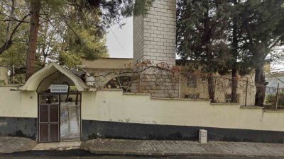 Kahramanmaraş’ta 6 Şubat depremlerinde ağır hasar alarak yıkılan Dostlar Camii’nin