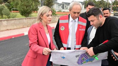 Kepez Belediyesi, Duacı Mahallesi’nde altyapısı tamamlanan 34 sokağı sıcak asfaltla