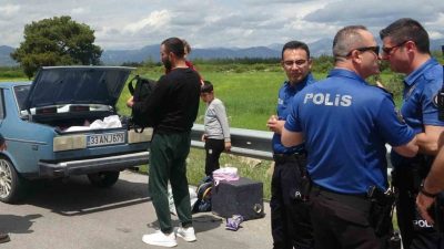 Mersin’in Anamur ilçesinde eşini öldürüp kaçarken Antalya’da yakalanan şüpheli koca