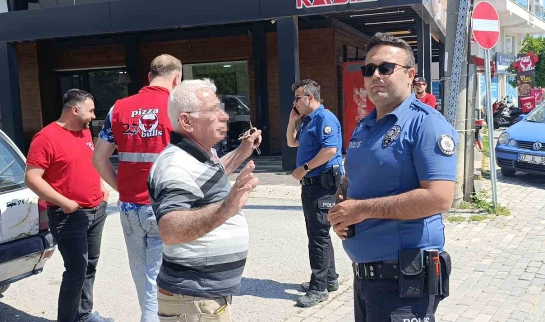 Antalya’nın Manavgat ilçesinde otomobil ile motorlu bisikletin çarpışması sonucu meydana