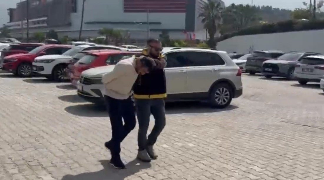 Hatay’ın İskenderun ilçesinde silahla yaralama olayının şüphelisi 2 şahıs mahkemece