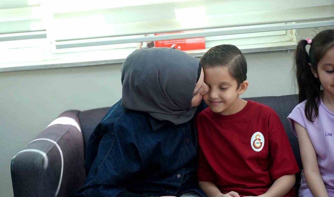 Antalya’da yaklaşık 1 yıldır karaciğer nakli için bekleyen 10 yaşındaki