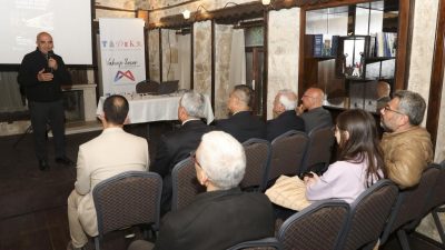 Mersin Büyükşehir Belediyesi öncülüğünde Tarsus’ta düzenlenen programda, Köy Enstitülerinin 85