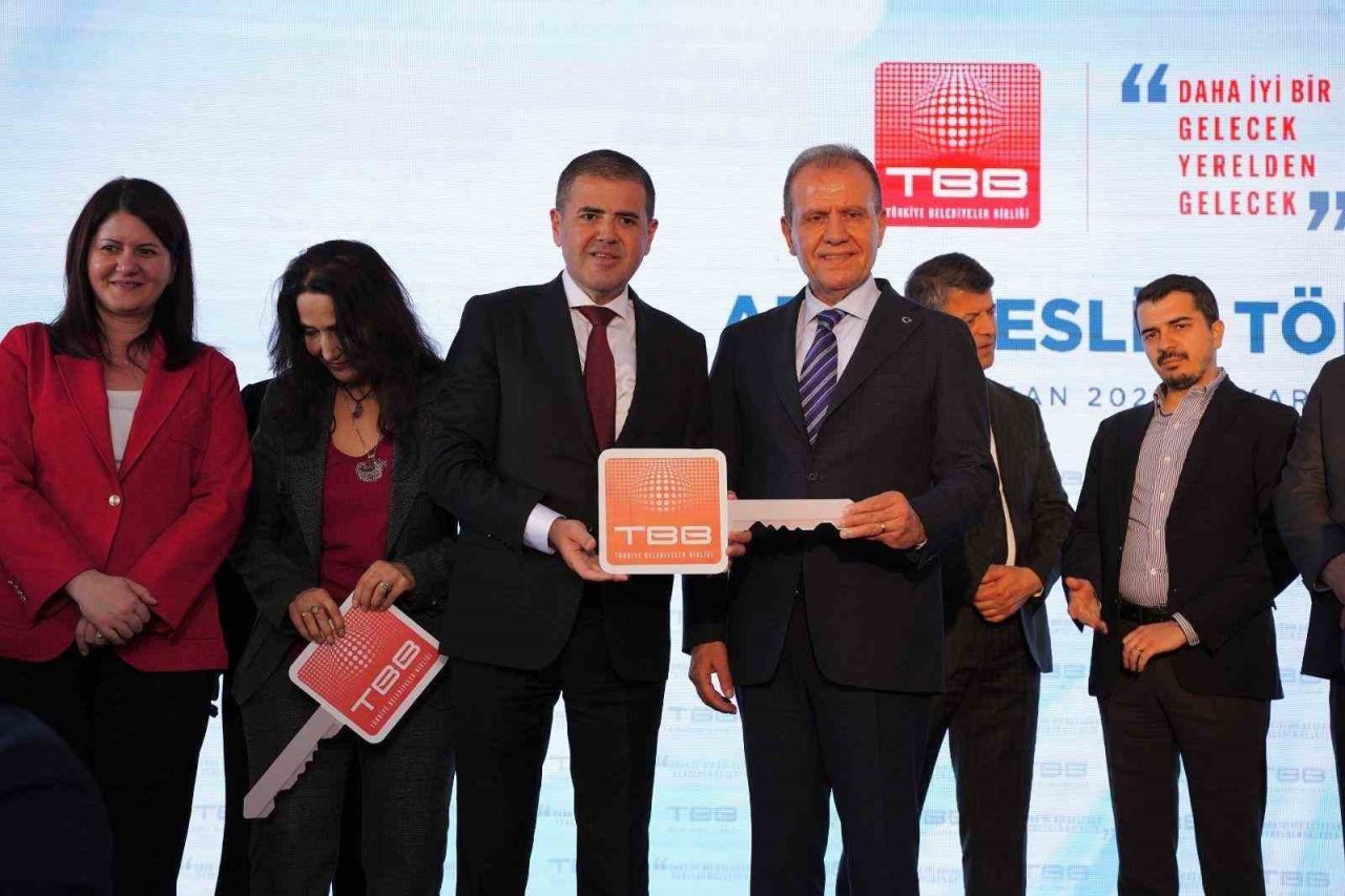 Mersin’in merkez ilçe Mezitli Belediyesi, hizmetlerin daha hızlı ve etkin