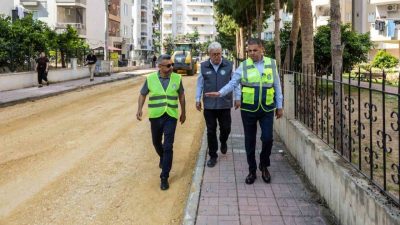 Mezitli Belediyesi, asfalt yenileme çalışmalarında altyapı sorunlarını öncelik alarak kot