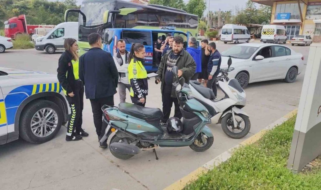 Antalya’nın Manavgat ilçesinde aynı istikamette seyir halindeki motorlu bisiklet ile