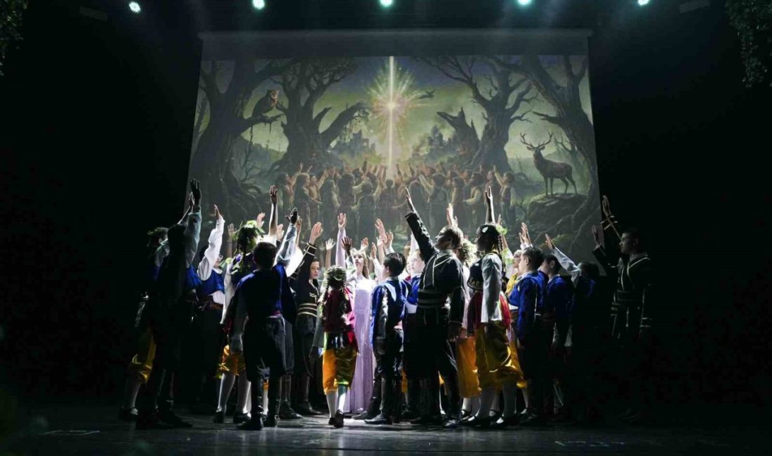 Muratpaşa Belediyesi Çocuk ve Gençlik Halk Dansları Topluluğu, “Ormanın Muhafızları”