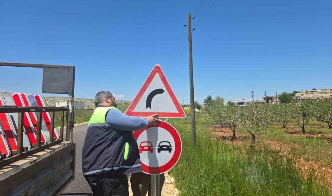 Şanlıurfa Büyükşehir Belediyesi, kırsal mahalleleri birbirine bağlayan grup yollarında yol