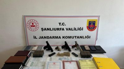 Şanlıurfa’da jandarma ekipleri tarafından tefecilere yönelik gerçekleştirilen operasyonda aralarında örgüt