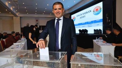 Mersin’in merkez ilçe Mezitli Belediye Başkanı Ahmet Serkan Tuncer, Doğu