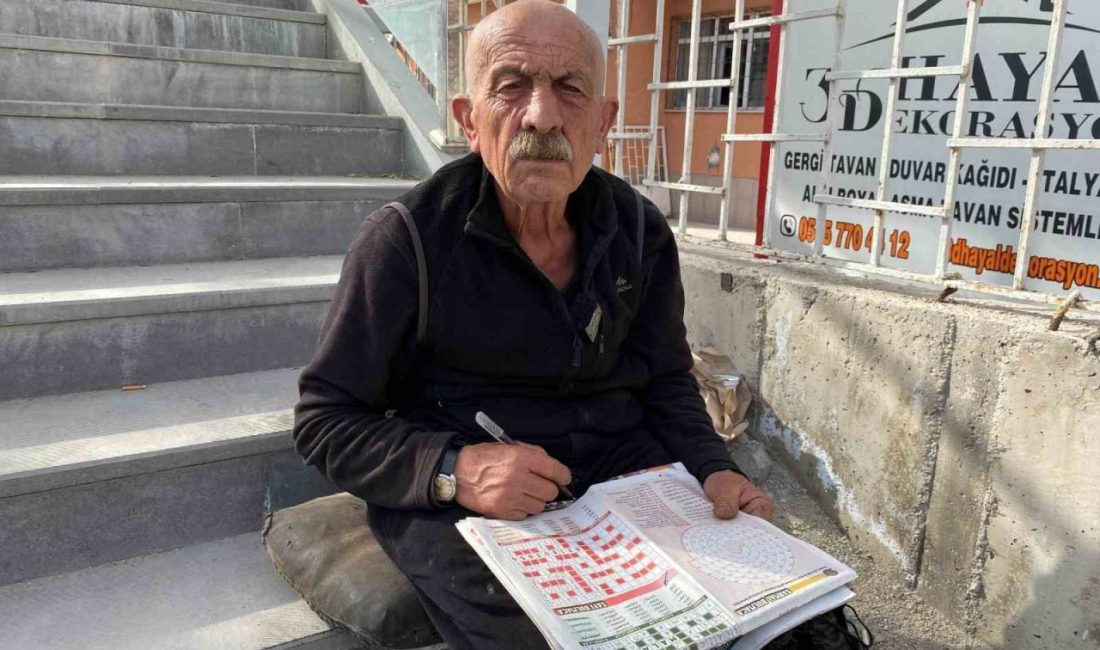Yozgat’ın Sorgun ilçesinde yaşayan Saffet Ertek, askerdeyken edindiği bulmaca çözme