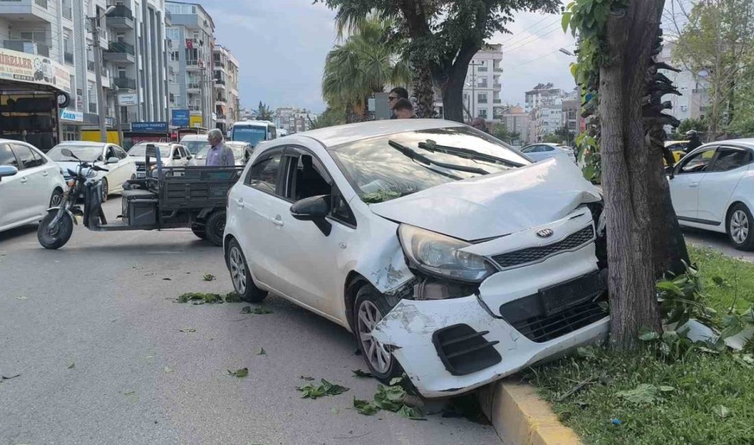 Antalya’da yaya geçidinden geçen 3 tekerlekli motosiklete çarpmamak için direksiyonu