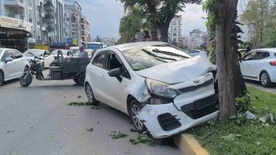 Antalya’da yaya geçidinden geçen 3 tekerlekli motosiklete çarpmamak için direksiyonu