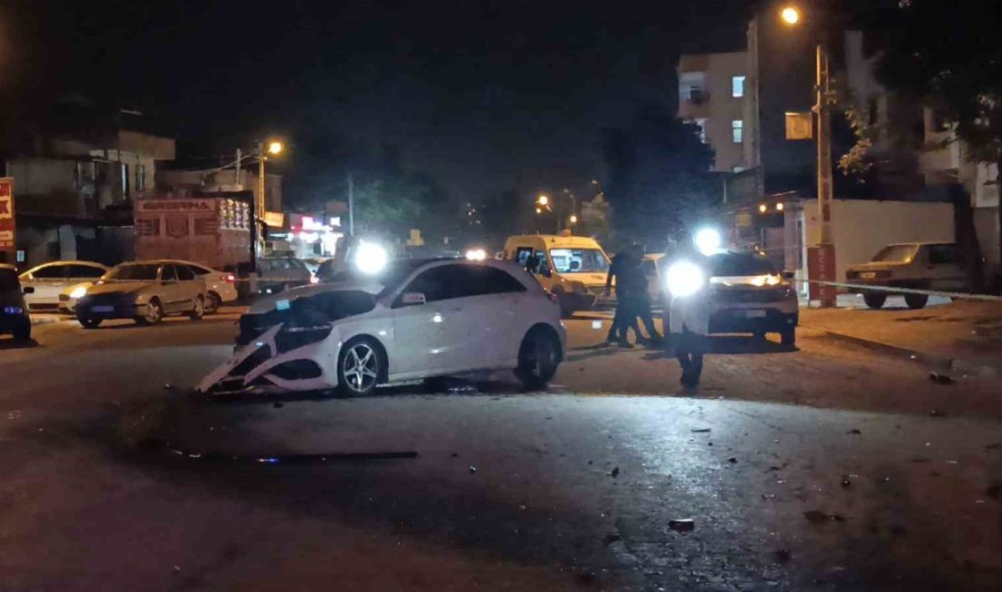 Adana’nın Kozan ilçesinde üç aracın karıştığı zincirleme kazada 1 kişi