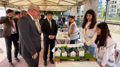 Hatay’ın İskenderun ilçesinde Bilim ve Sanat Merkezi’nde TÜBİTAK Bilim Fuarları