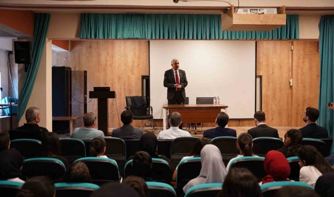 Adıyaman’ın Kahta ilçesinde, Kahta Mustafa Yardımcı Anadolu Lisesi tarafından 12.