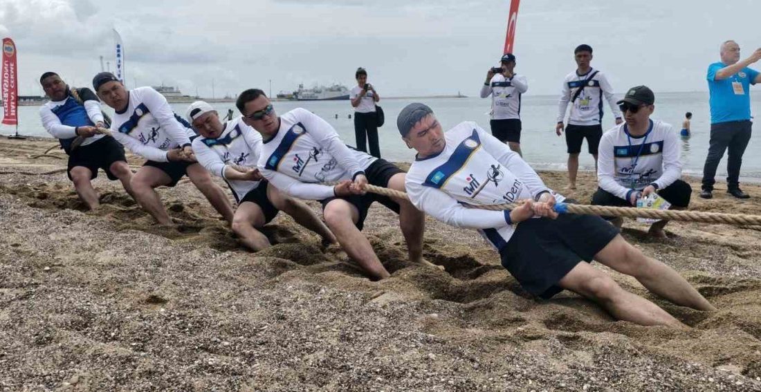 Mersin’in Silifke ilçesinde düzenlenen 2. Turan Cup Uluslararası Halat Çekme