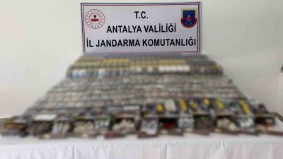Antalya İl Jandarma Komutanlığınca Manavgat ilçesinde düzenlenen operasyonda 5 bin