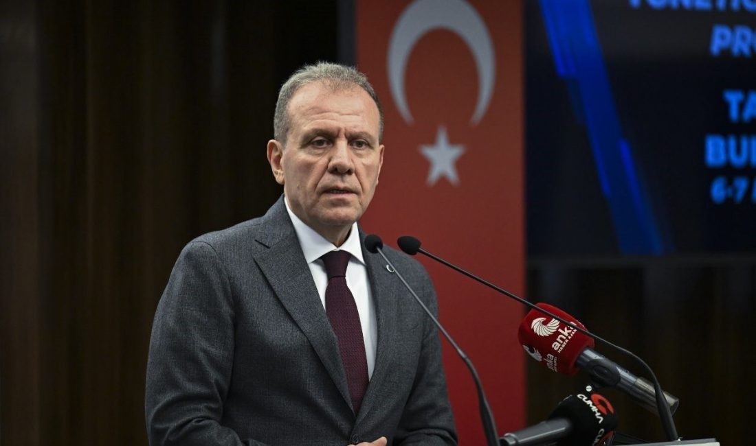 Seçer: “Yerel yönetimlerde insan kaynağı ve mali disiplin belirleyici” Türkiye Belediyeler Birliği (TBB) ve Mersin Büyükşehir Belediye Başkanı Vahap
